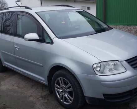 Сірий Фольксваген Туран, об'ємом двигуна 1.9 л та пробігом 350 тис. км за 3006 $, фото 1 на Automoto.ua