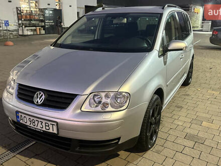 Сірий Фольксваген Туран, об'ємом двигуна 1.6 л та пробігом 187 тис. км за 5700 $, фото 1 на Automoto.ua