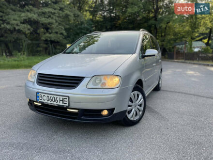 Серый Фольксваген Туран, объемом двигателя 1.98 л и пробегом 231 тыс. км за 4450 $, фото 1 на Automoto.ua