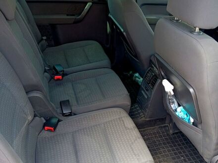 Фольксваген Туран 2005 в Павлограде на Automoto.ua Серый Фольксваген Туран, объемом двигателя 1.9 л и пробегом 300 тыс. км за 4200 $, фото 1 на Automoto.ua