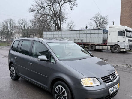 Серый Фольксваген Туран, объемом двигателя 0 л и пробегом 247 тыс. км за 3300 $, фото 1 на Automoto.ua