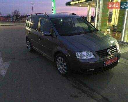 Сірий Фольксваген Туран, об'ємом двигуна 0 л та пробігом 204 тис. км за 6999 $, фото 1 на Automoto.ua