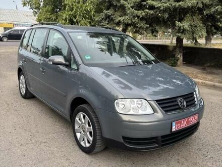 Сірий Фольксваген Туран, об'ємом двигуна 1.6 л та пробігом 181 тис. км за 5900 $, фото 1 на Automoto.ua