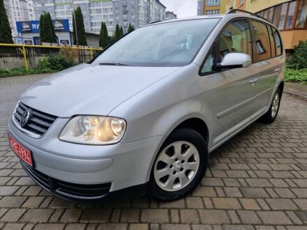 Сірий Фольксваген Туран, об'ємом двигуна 0 л та пробігом 204 тис. км за 5500 $, фото 1 на Automoto.ua