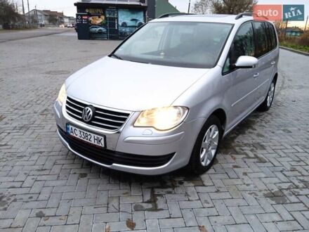 Сірий Фольксваген Туран, об'ємом двигуна 1.39 л та пробігом 243 тис. км за 5350 $, фото 1 на Automoto.ua