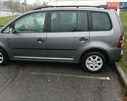 Сірий Фольксваген Туран, об'ємом двигуна 1.4 л та пробігом 295 тис. км за 5450 $, фото 1 на Automoto.ua