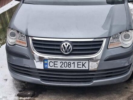 Сірий Фольксваген Туран, об'ємом двигуна 1.9 л та пробігом 270 тис. км за 7300 $, фото 1 на Automoto.ua