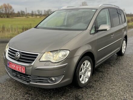 Фольксваген Туран 2008 в Бородянке на Automoto.ua Серый Фольксваген Туран, объемом двигателя 1.4 л и пробегом 205 тыс. км за 6900 $, фото 1 на Automoto.ua