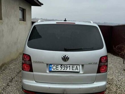 Серый Фольксваген Туран, объемом двигателя 1.97 л и пробегом 296 тыс. км за 7331 $, фото 1 на Automoto.ua