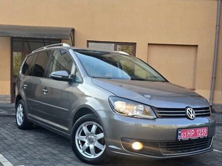 Фольксваген Туран 2010 в Береговом на Automoto.ua Серый Фольксваген Туран, объемом двигателя 1.6 л и пробегом 284 тыс. км за 9600 $, фото 1 на Automoto.ua