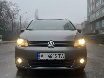 Сірий Фольксваген Туран, об'ємом двигуна 1.39 л та пробігом 59 тис. км за 10600 $, фото 1 на Automoto.ua