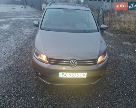 Серый Фольксваген Туран, объемом двигателя 1.6 л и пробегом 276 тыс. км за 8700 $, фото 1 на Automoto.ua