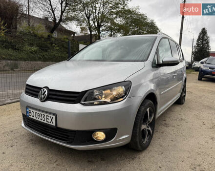 Серый Фольксваген Туран, объемом двигателя 1.4 л и пробегом 300 тыс. км за 7000 $, фото 1 на Automoto.ua