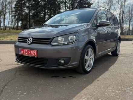 Сірий Фольксваген Туран, об'ємом двигуна 1.6 л та пробігом 228 тис. км за 10999 $, фото 1 на Automoto.ua