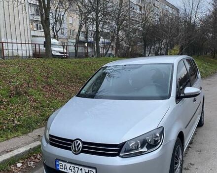 Сірий Фольксваген Туран, об'ємом двигуна 1.6 л та пробігом 237 тис. км за 11500 $, фото 1 на Automoto.ua