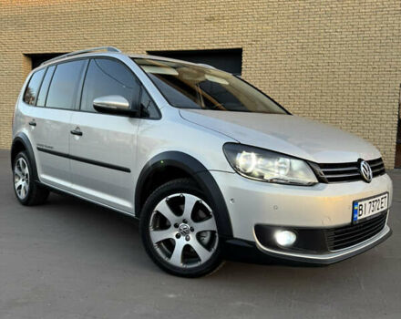 Сірий Фольксваген Туран, об'ємом двигуна 2 л та пробігом 346 тис. км за 12800 $, фото 1 на Automoto.ua