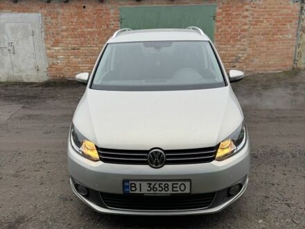 Сірий Фольксваген Туран, об'ємом двигуна 1.6 л та пробігом 222 тис. км за 10500 $, фото 1 на Automoto.ua