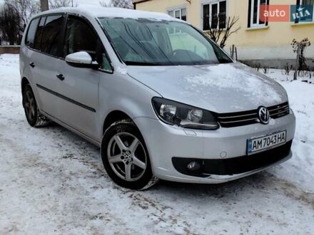 Сірий Фольксваген Туран, об'ємом двигуна 1.6 л та пробігом 218 тис. км за 12700 $, фото 1 на Automoto.ua