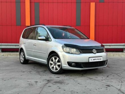 Серый Фольксваген Туран, объемом двигателя 0 л и пробегом 287 тыс. км за 8790 $, фото 1 на Automoto.ua