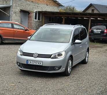 Серый Фольксваген Туран, объемом двигателя 1.97 л и пробегом 244 тыс. км за 13000 $, фото 1 на Automoto.ua