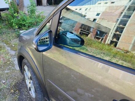 Серый Фольксваген Туран, объемом двигателя 2 л и пробегом 193 тыс. км за 16200 $, фото 1 на Automoto.ua