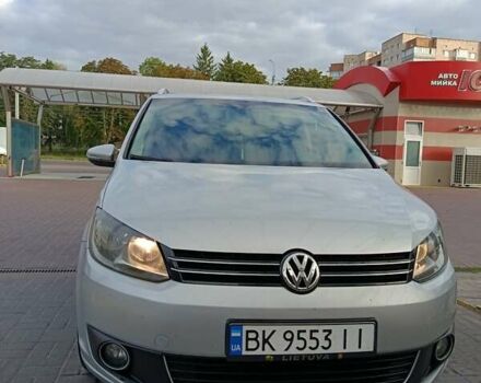 Сірий Фольксваген Туран, об'ємом двигуна 1.97 л та пробігом 293 тис. км за 10900 $, фото 1 на Automoto.ua