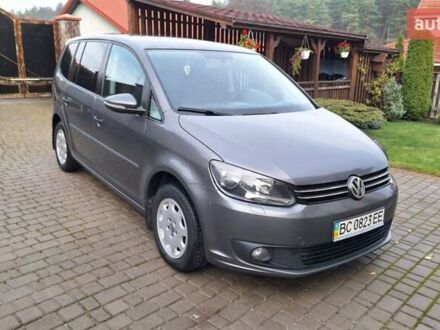 Серый Фольксваген Туран, объемом двигателя 1.97 л и пробегом 179 тыс. км за 14200 $, фото 1 на Automoto.ua