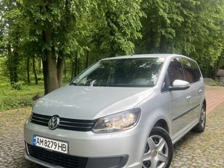 Фольксваген Туран 2015 у Хмельнике на Automoto.ua Сірий Фольксваген Туран, об'ємом двигуна 2 л та пробігом 238 тис. км за 11500 $, фото 1 на Automoto.ua