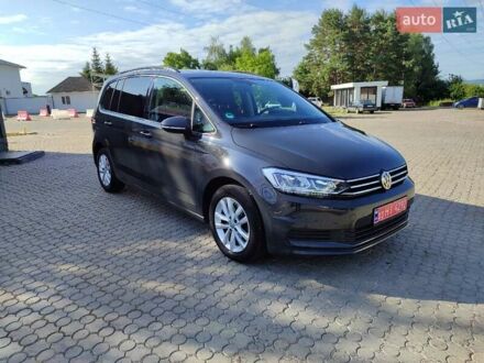 Фольксваген Туран 2016 в Черновцах на Automoto.ua Серый Фольксваген Туран, объемом двигателя 1.97 л и пробегом 255 тыс. км за 15500 $, фото 1 на Automoto.ua