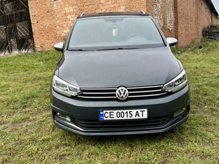 Серый Фольксваген Туран, объемом двигателя 1.97 л и пробегом 279 тыс. км за 18300 $, фото 1 на Automoto.ua