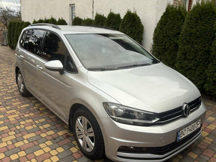 Сірий Фольксваген Туран, об'ємом двигуна 1.6 л та пробігом 174 тис. км за 14800 $, фото 1 на Automoto.ua