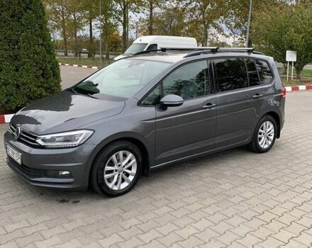 Серый Фольксваген Туран, объемом двигателя 1.97 л и пробегом 246 тыс. км за 20000 $, фото 1 на Automoto.ua