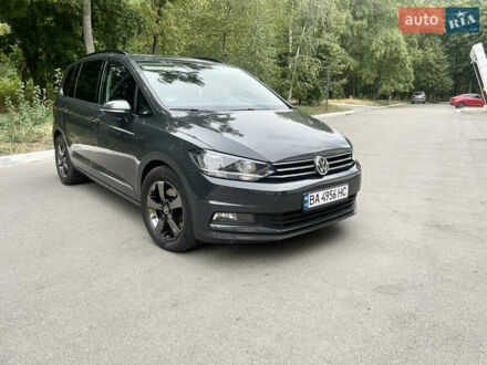 Фольксваген Туран 2018 в Кропивницком (Кировограде) на Automoto.ua Серый Фольксваген Туран, объемом двигателя 1.97 л и пробегом 197 тыс. км за 18555 $, фото 1 на Automoto.ua