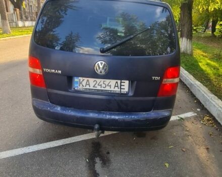 Фольксваген Туран 2003 в Голованевске на Automoto.ua Синий Фольксваген Туран, объемом двигателя 2 л и пробегом 380 тыс. км за 4700 $, фото 6 на Automoto.ua
