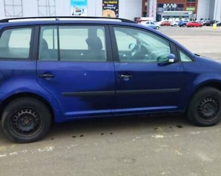 Синій Фольксваген Туран, об'ємом двигуна 1.9 л та пробігом 432 тис. км за 4900 $, фото 17 на Automoto.ua