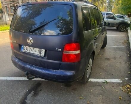 Фольксваген Туран 2003 в Голованевске на Automoto.ua Синий Фольксваген Туран, объемом двигателя 2 л и пробегом 380 тыс. км за 4700 $, фото 7 на Automoto.ua