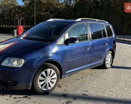 Синій Фольксваген Туран, об'ємом двигуна 1.9 л та пробігом 470 тис. км за 4900 $, фото 2 на Automoto.ua