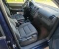 Фольксваген Туран 2003 в Голованевске на Automoto.ua Синий Фольксваген Туран, объемом двигателя 2 л и пробегом 380 тыс. км за 4700 $, фото 4 на Automoto.ua