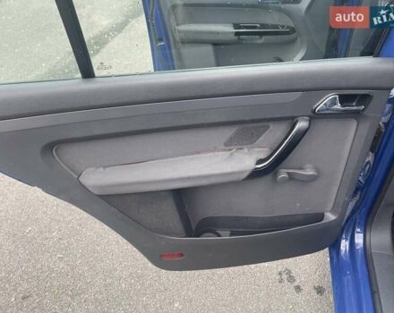 Синий Фольксваген Туран, объемом двигателя 1.9 л и пробегом 512 тыс. км за 4650 $, фото 10 на Automoto.ua