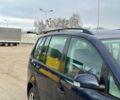 Синій Фольксваген Туран, об'ємом двигуна 1.6 л та пробігом 250 тис. км за 5000 $, фото 3 на Automoto.ua