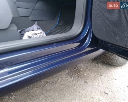 Синій Фольксваген Туран, об'ємом двигуна 1.6 л та пробігом 263 тис. км за 5200 $, фото 6 на Automoto.ua