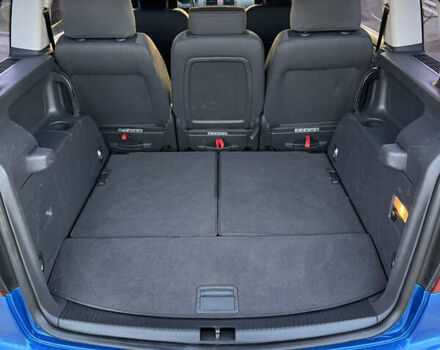 Синий Фольксваген Туран, объемом двигателя 1.6 л и пробегом 202 тыс. км за 4900 $, фото 17 на Automoto.ua