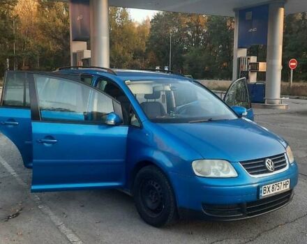 Синий Фольксваген Туран, объемом двигателя 1.6 л и пробегом 242 тыс. км за 5800 $, фото 4 на Automoto.ua