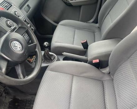 Синий Фольксваген Туран, объемом двигателя 1.9 л и пробегом 512 тыс. км за 4650 $, фото 9 на Automoto.ua