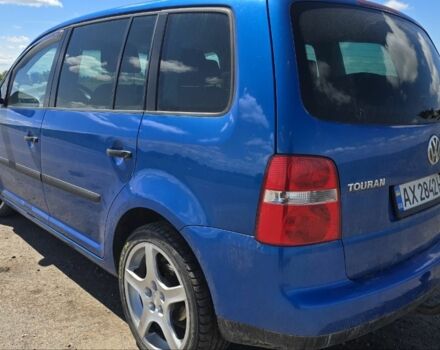 Синий Фольксваген Туран, объемом двигателя 1.6 л и пробегом 312 тыс. км за 5300 $, фото 5 на Automoto.ua