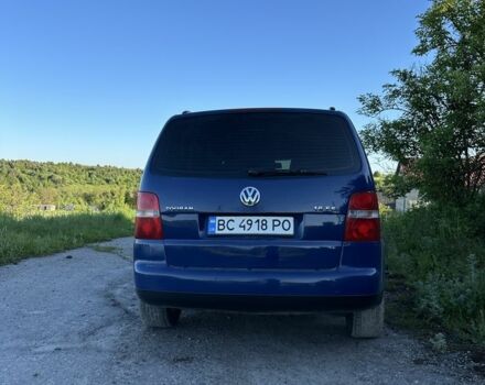 Синий Фольксваген Туран, объемом двигателя 1.6 л и пробегом 263 тыс. км за 6000 $, фото 4 на Automoto.ua