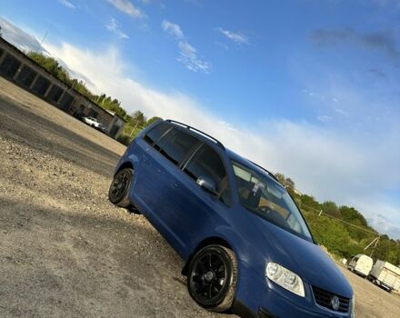 Синий Фольксваген Туран, объемом двигателя 1.6 л и пробегом 263 тыс. км за 6000 $, фото 10 на Automoto.ua