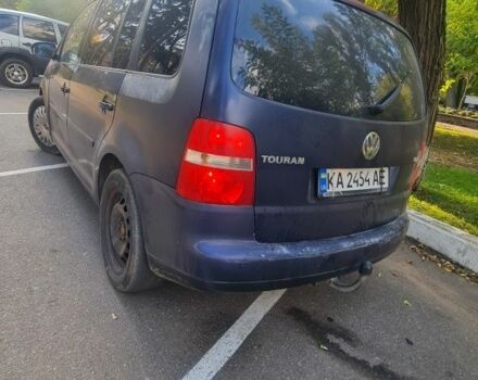 Фольксваген Туран 2003 в Голованевске на Automoto.ua Синий Фольксваген Туран, объемом двигателя 2 л и пробегом 380 тыс. км за 4700 $, фото 8 на Automoto.ua