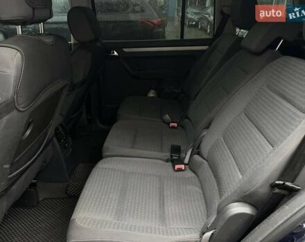 Синий Фольксваген Туран, объемом двигателя 1.9 л и пробегом 228 тыс. км за 3999 $, фото 19 на Automoto.ua