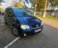 Фольксваген Туран 2003 в Голованевске на Automoto.ua Синий Фольксваген Туран, объемом двигателя 2 л и пробегом 380 тыс. км за 4700 $, фото 1 на Automoto.ua